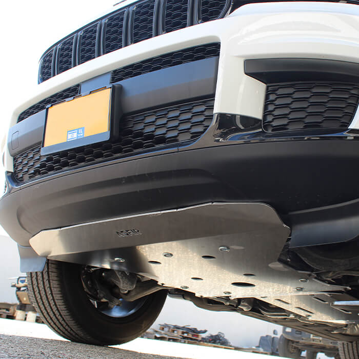 Jeep Grand Cherokee WL Front Bash Plate