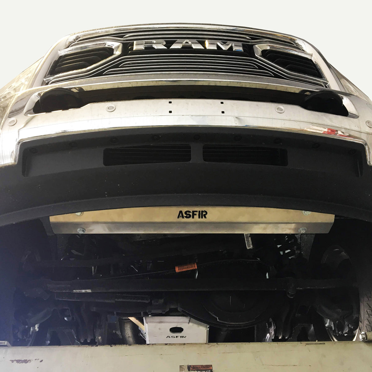 RAM 2500 (with Rear Coil Springs) Intercooler Protector | SWB/LWB