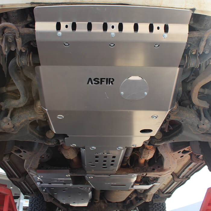 Toyota Land Cruiser 200 / Lexus LX570 Fuel Tank Bash Plate