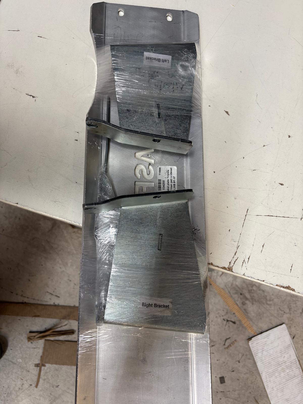 Toyota Land Cruiser 80 Engine Bash Plate - Items