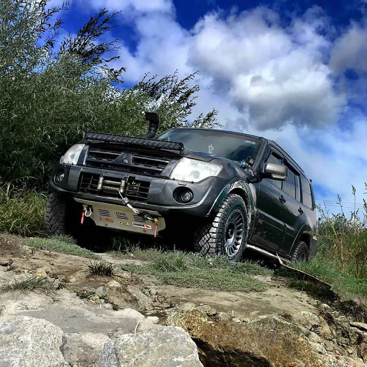 Mitsubishi Pajero Front Bash Plate