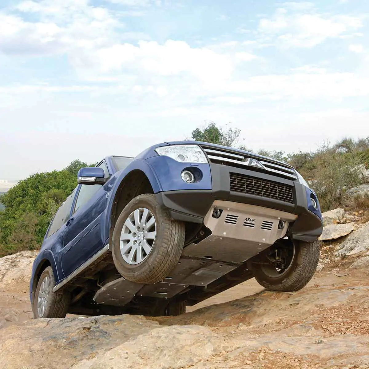 Mitsubishi Pajero Front Bash Plate