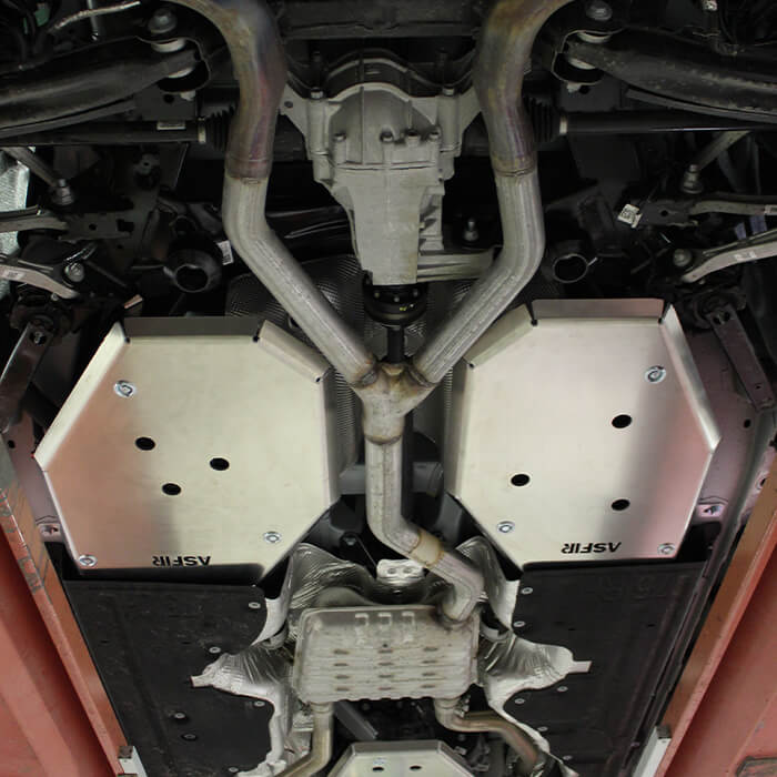 Jeep Grand Cherokee WL Fuel Tank Bash Plate