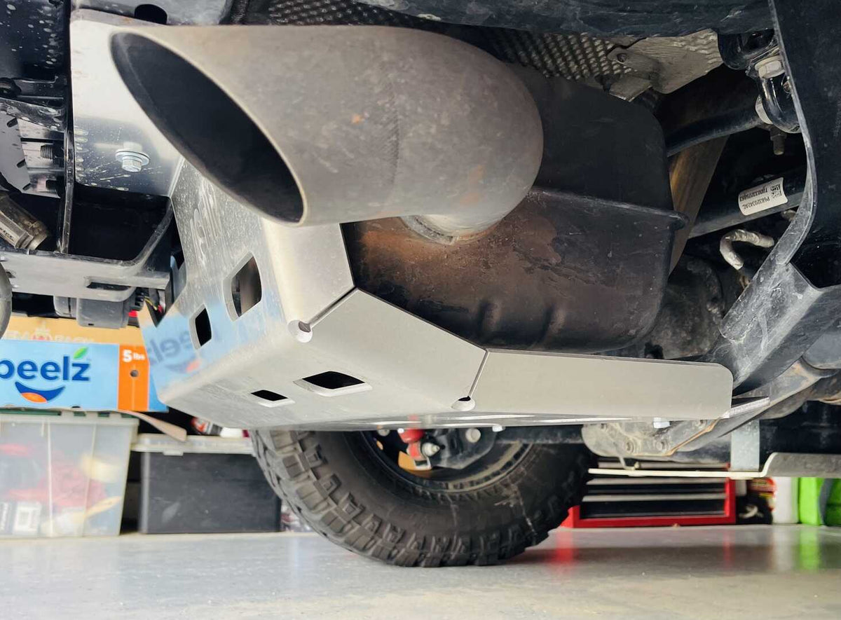 Jeep Wrangler JL EcoDiesel DEF Tank & Muffler Bash Plate