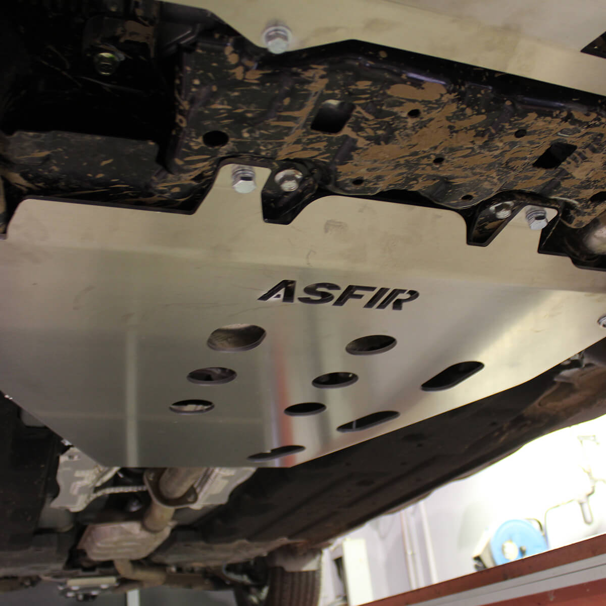 Subaru Outback Transmission Bash Plate